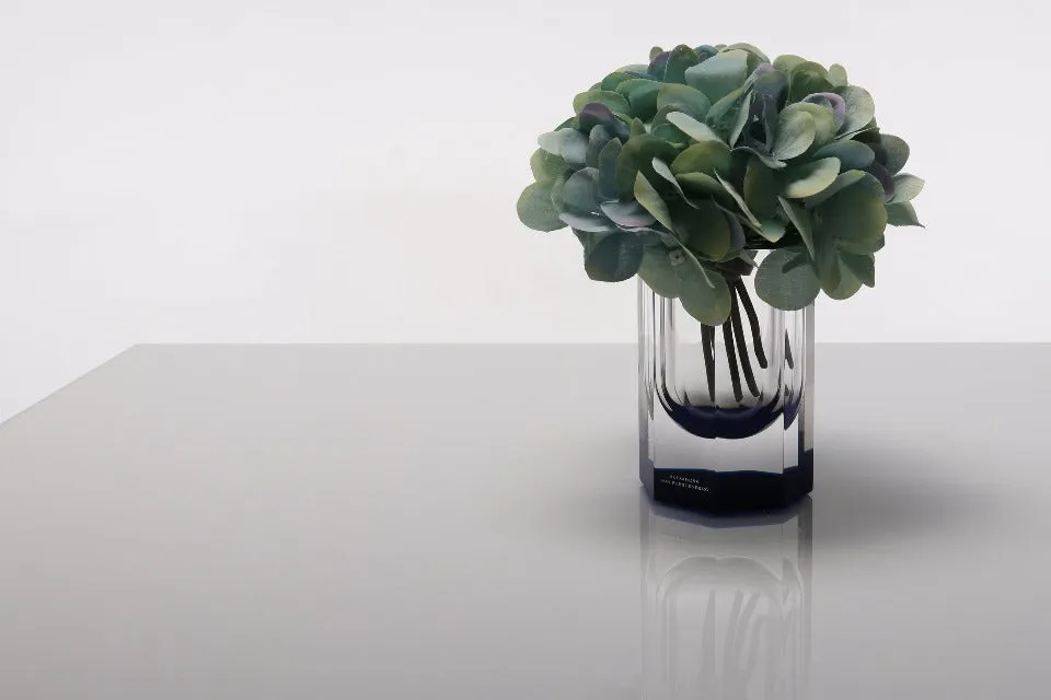 Bolt Vase in Sapphire