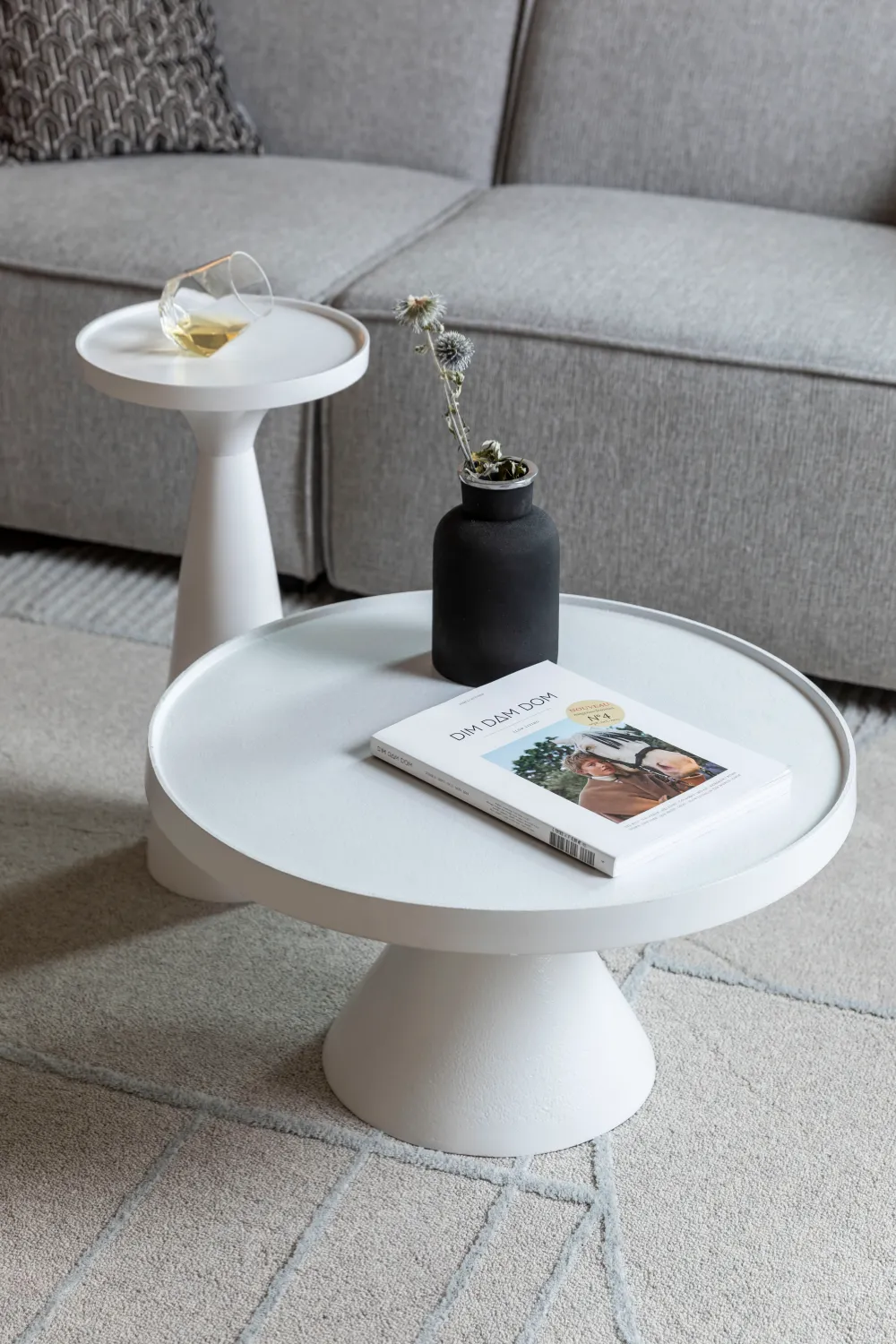 Conical Base Coffee Table | Zuiver Floss