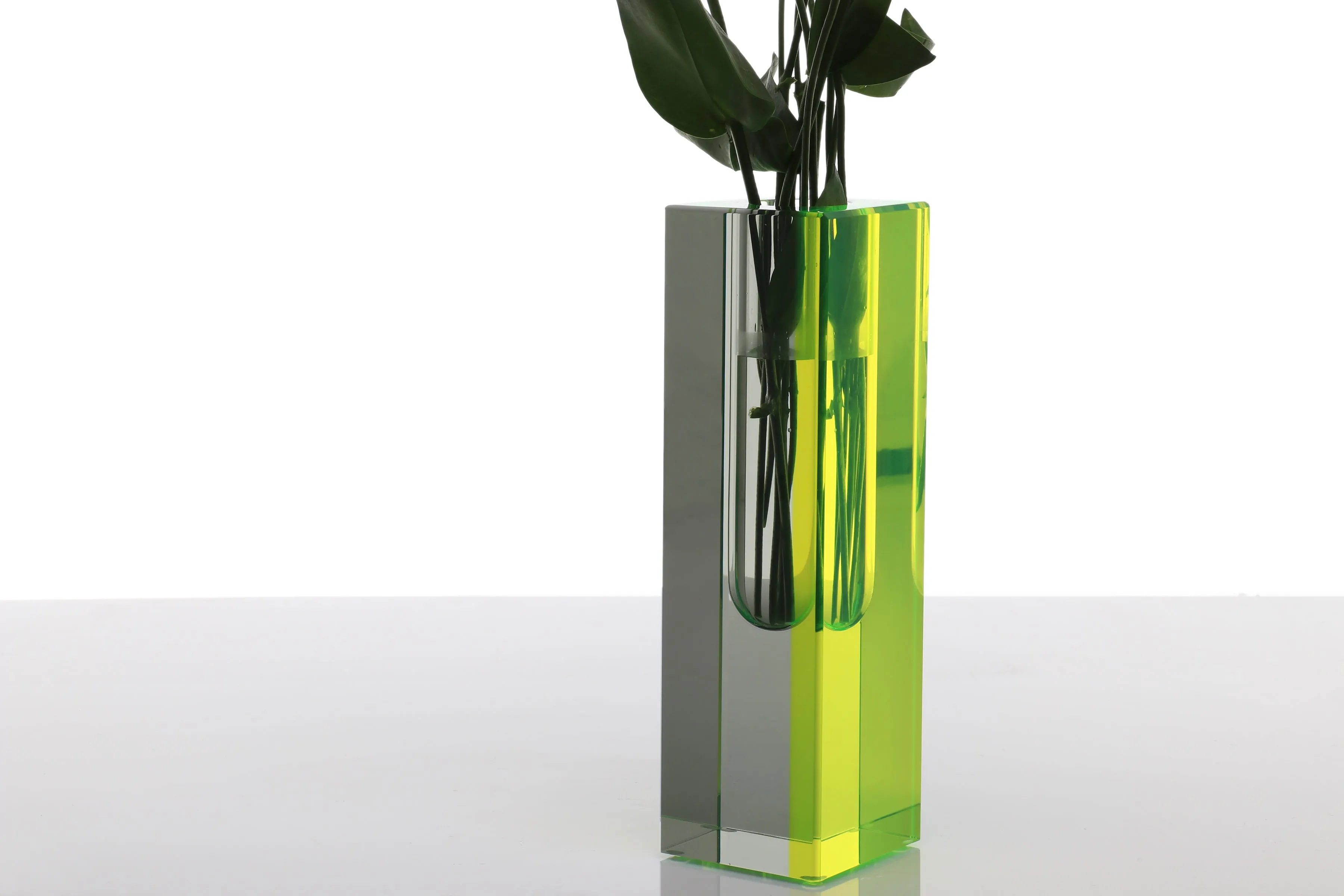 Eclipse Vase in Green