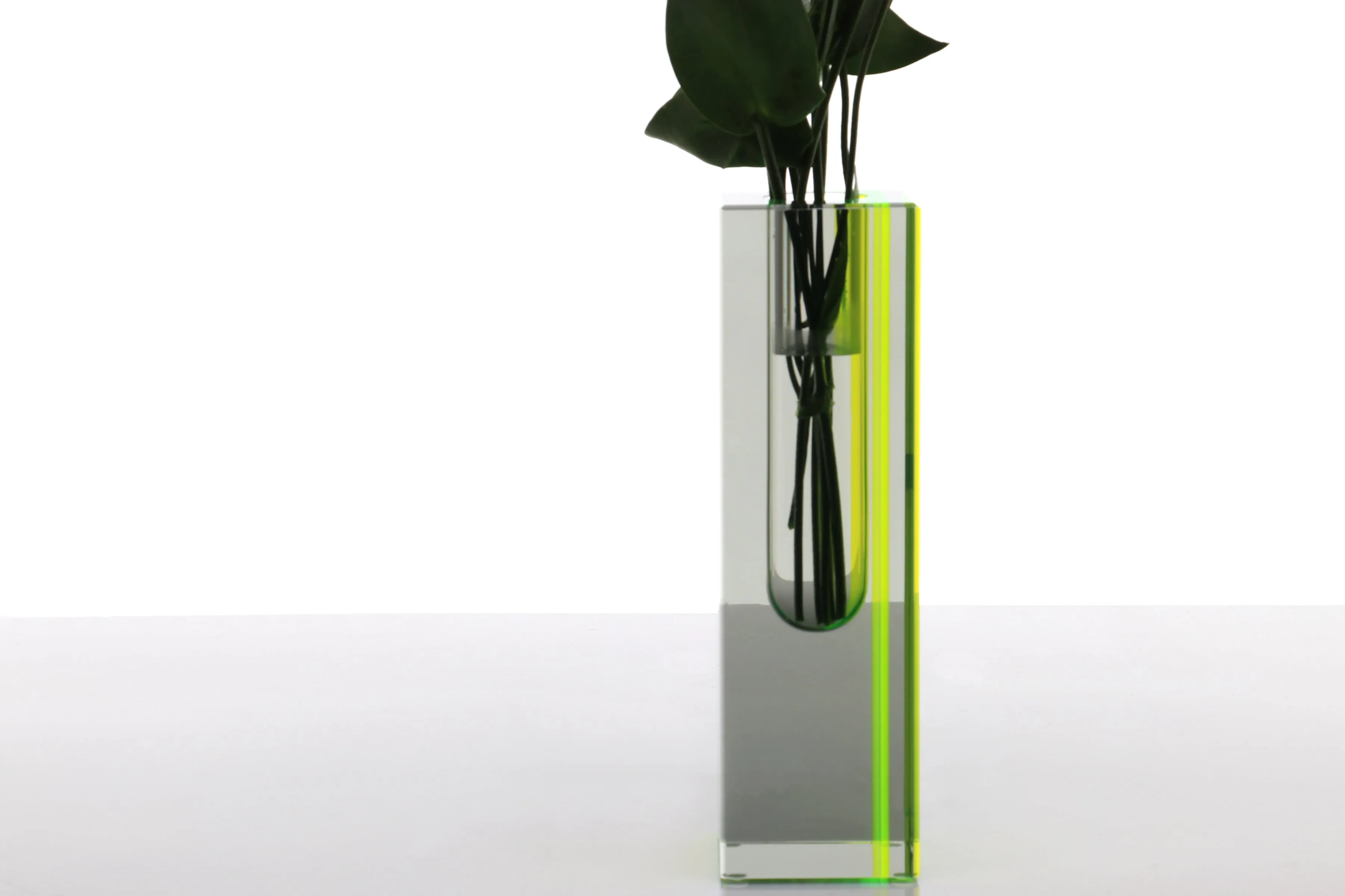 Eclipse Vase in Green