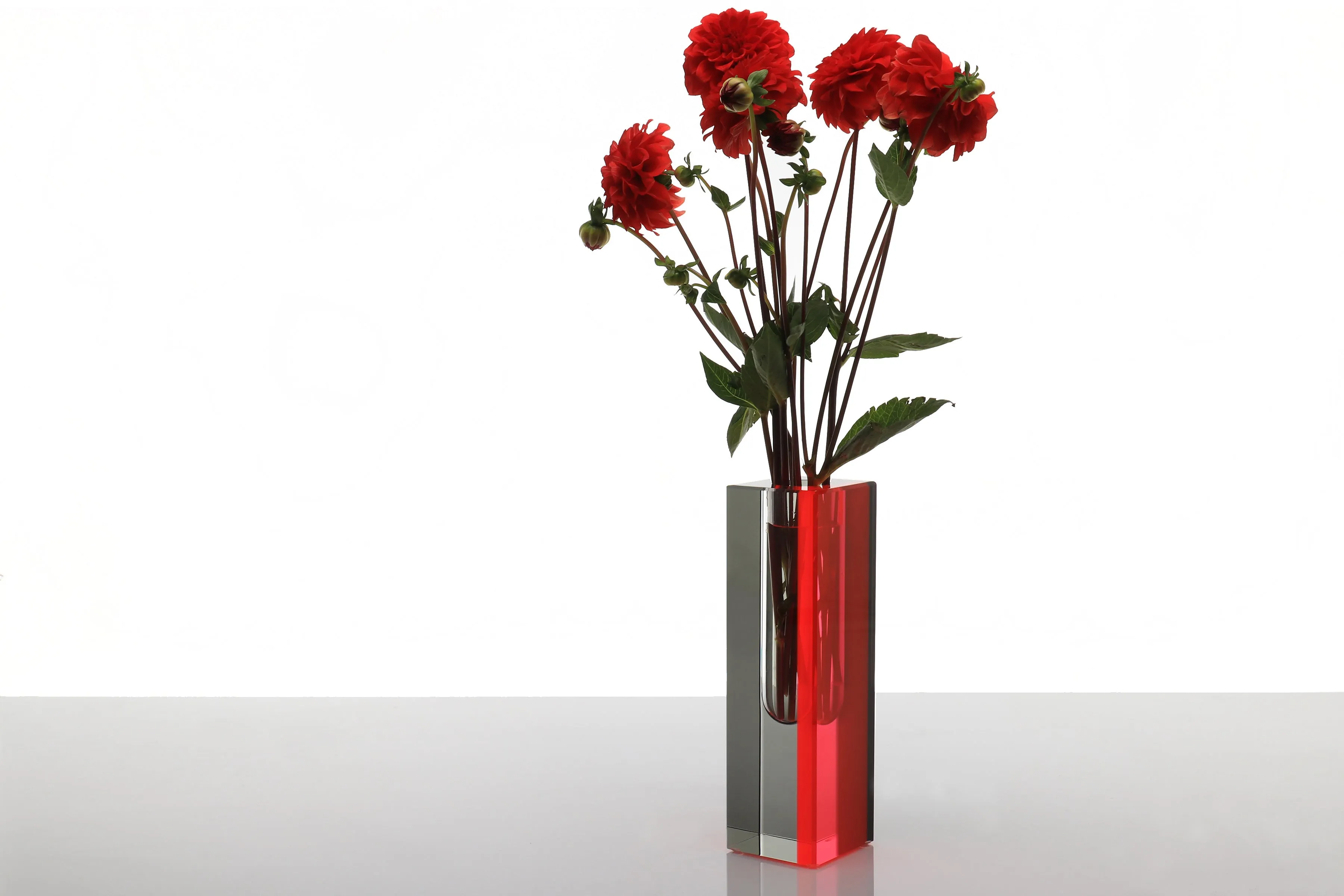 Eclipse Vase in Red