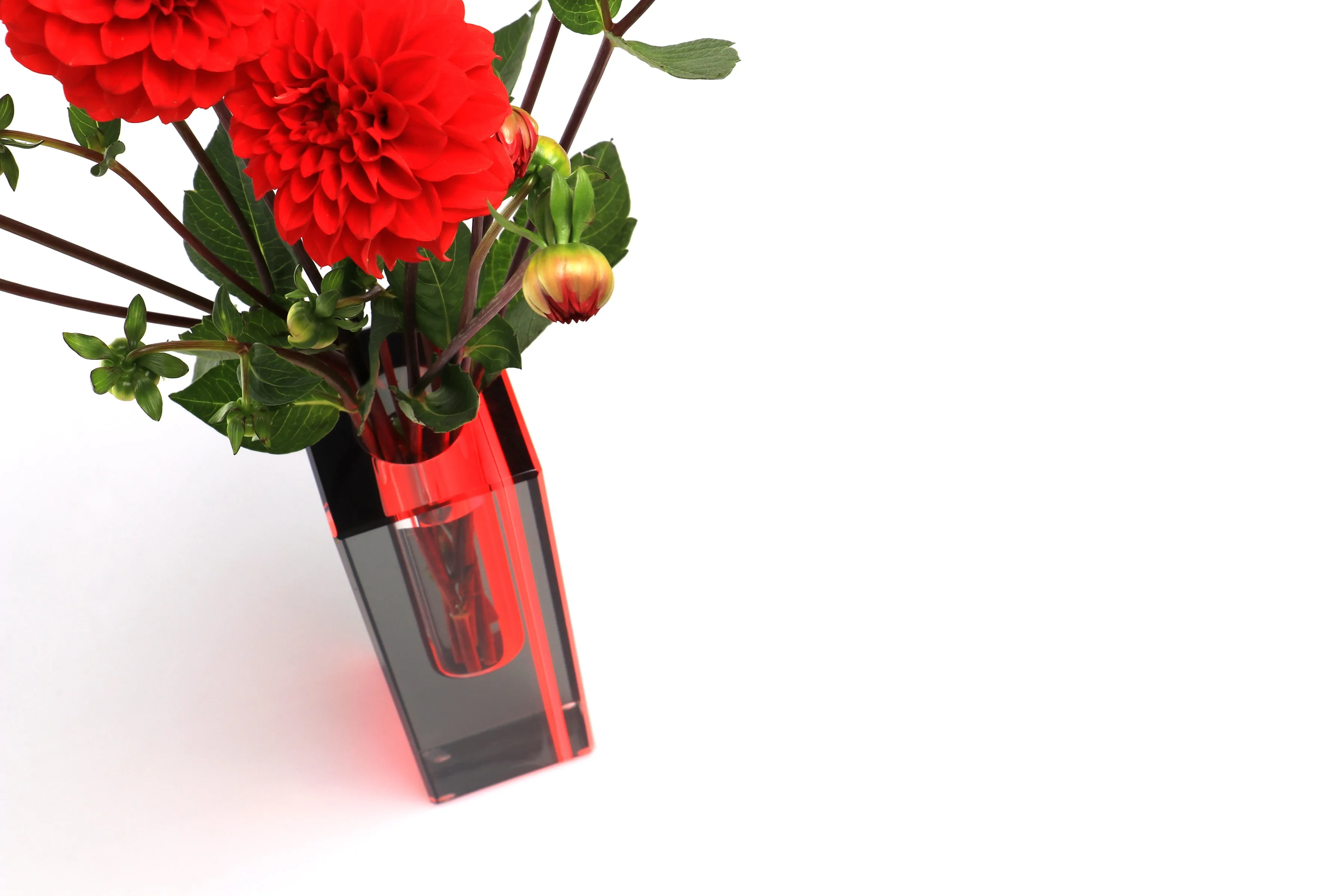 Eclipse Vase in Red