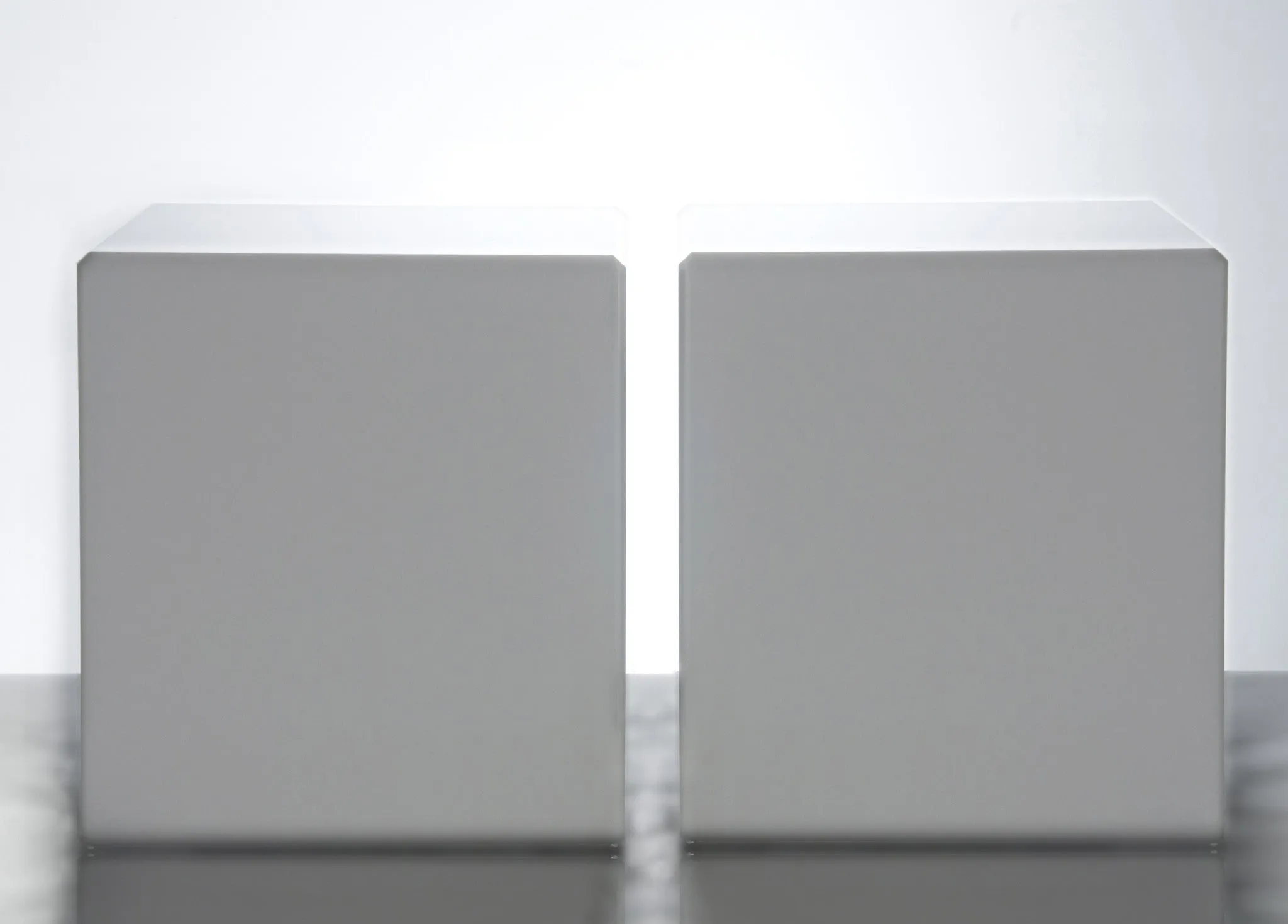 M-16 Cube End Table in White