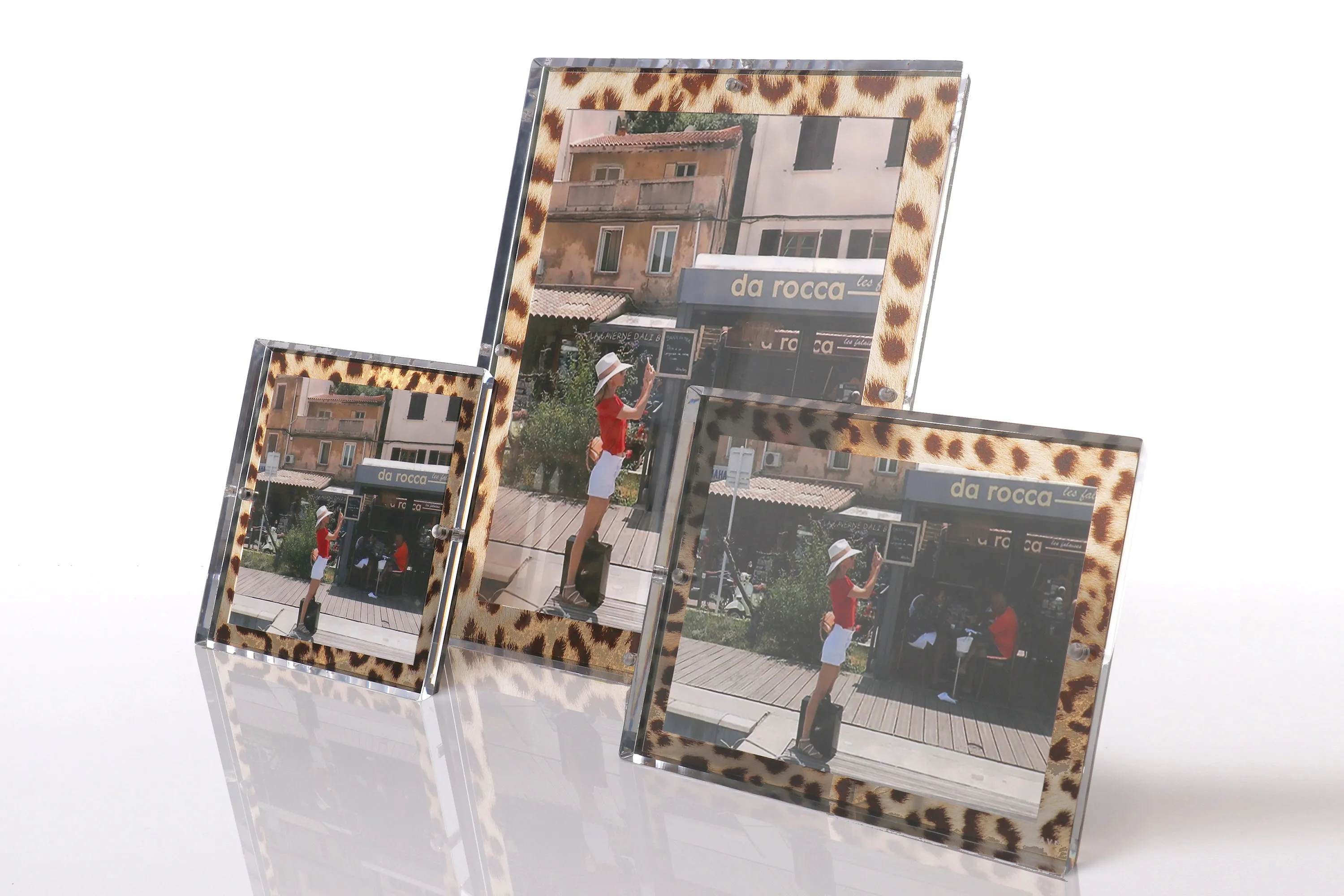 Snap Frame in Leopard Print